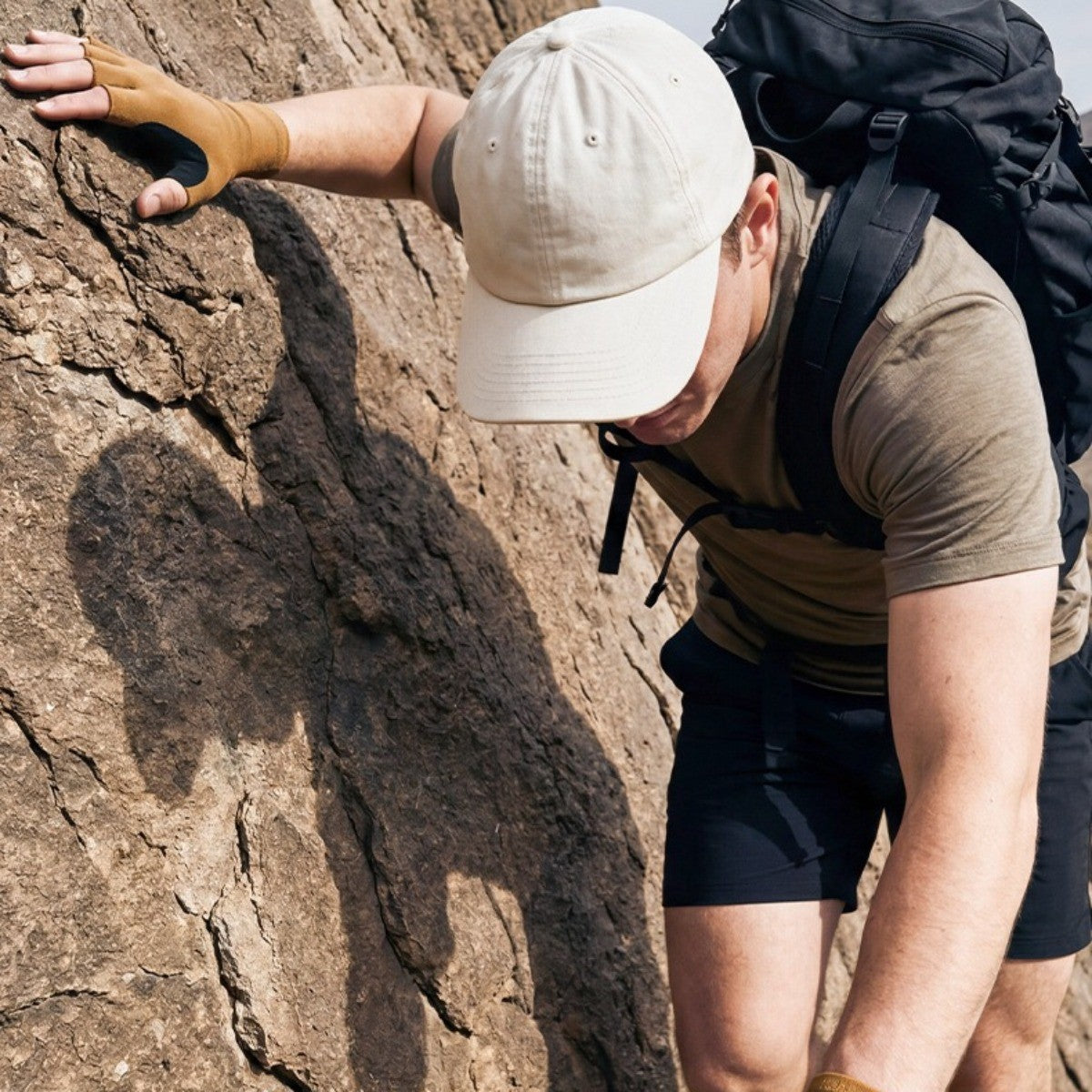 Outdoor Hiking Gloves for Women Men Anti-Slip Gloves for Hiking, Cycling