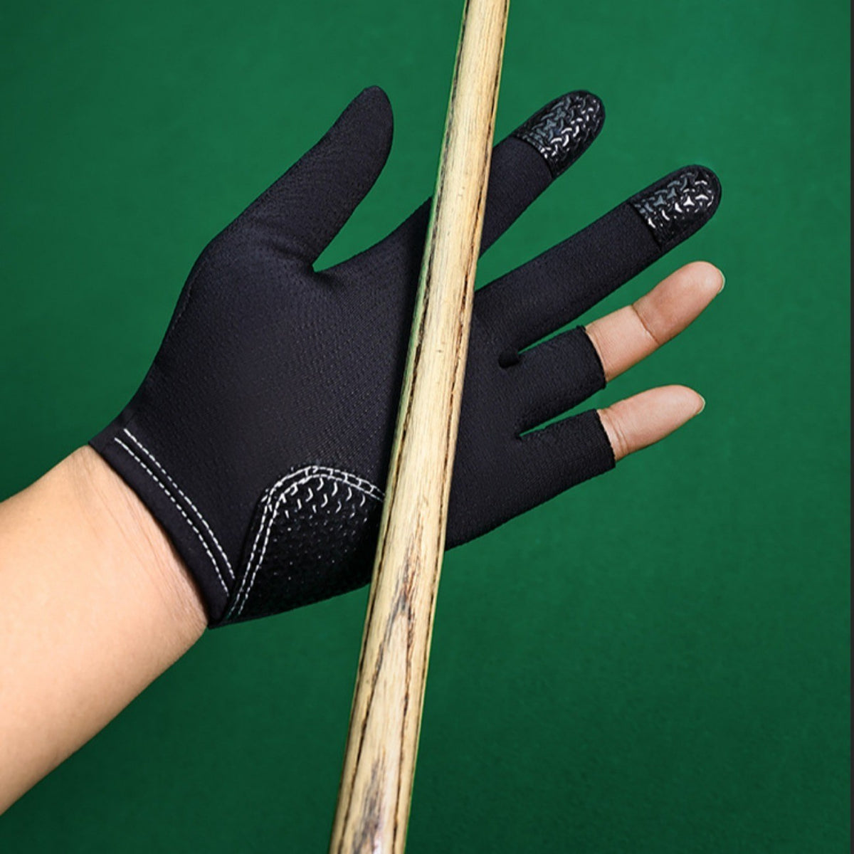 Billiard Pool Gloves for Left Hand - 3 Fingers Billiard Cue Sports Snooker Glove
